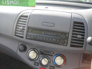 カーステ取付